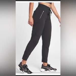 ATHLETA North Trekkie Jogger
